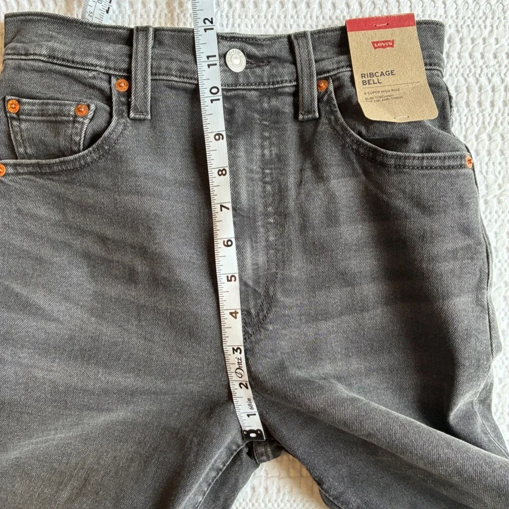 NWT Levi Ribcage Bell Women 26 Dark Gray High Waisted Flare Festival Boho Casual - Picture 16 of 16